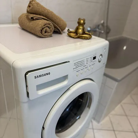 Apartment's Am Luisenpark - Stadtnah - Wlan - Smart Tv - Stellplatz Lägenhet Erfurt