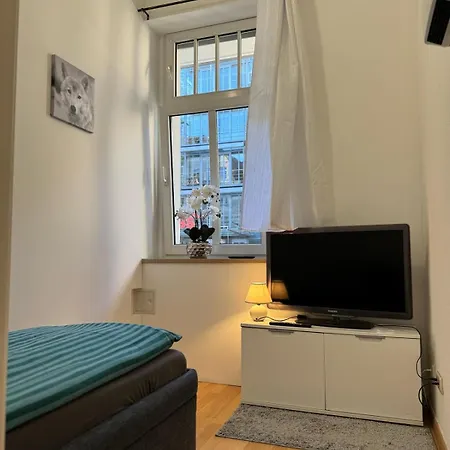 Lägenhet Apartment's Am Luisenpark - Stadtnah - Wlan - Smart Tv - Stellplatz
