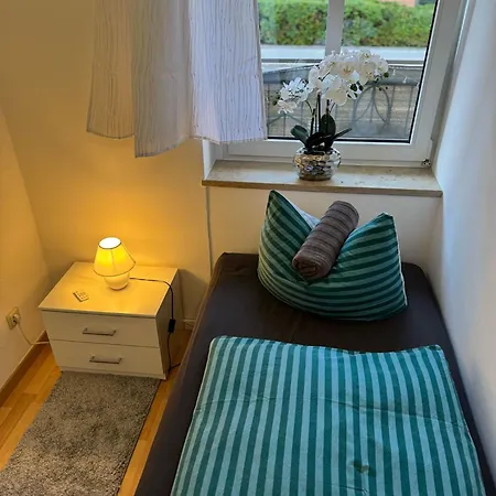 Apartment's Am Luisenpark - Stadtnah - Wlan - Smart Tv - Stellplatz *